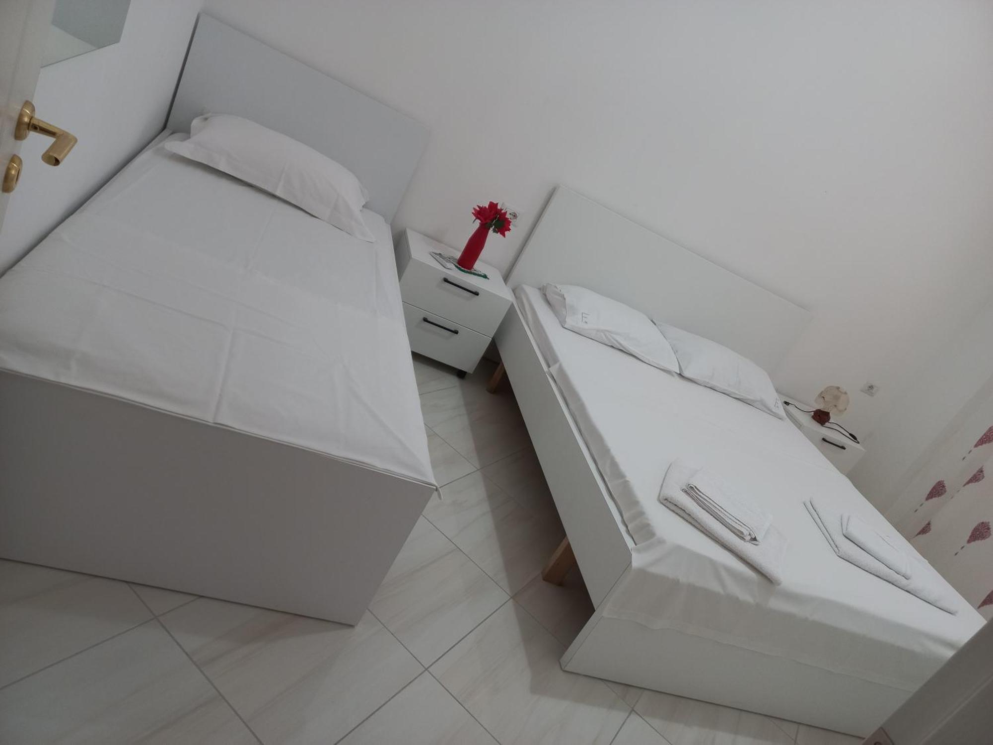 Villa Fredi Orikumi Exteriér fotografie