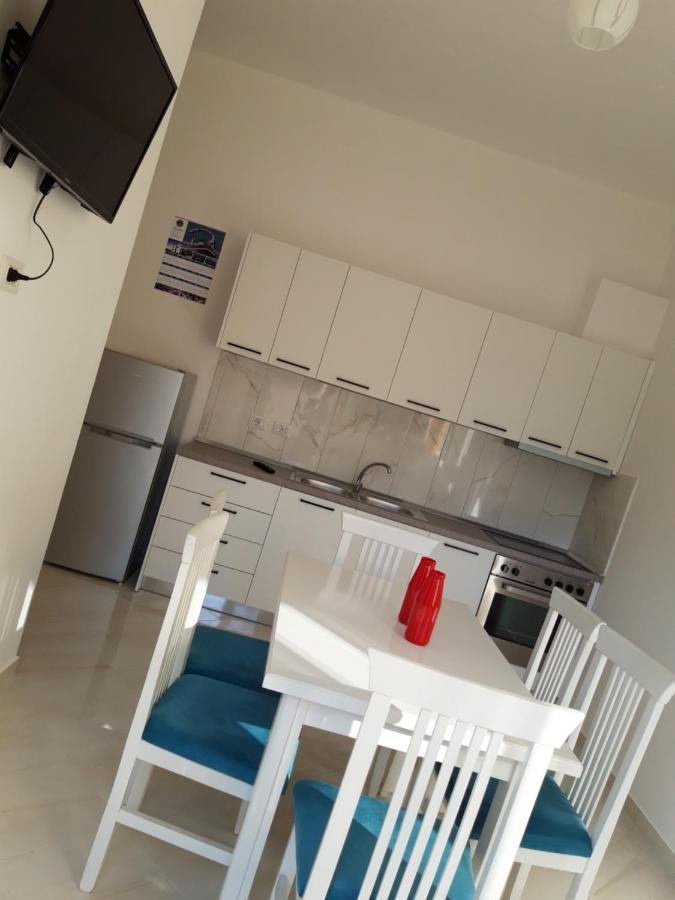 Villa Fredi Orikumi Exteriér fotografie