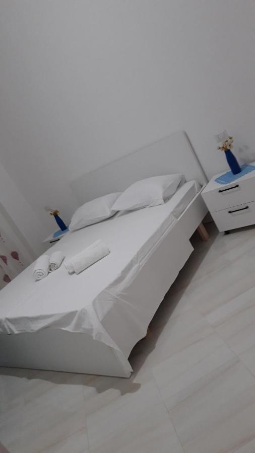 Villa Fredi Orikumi Exteriér fotografie